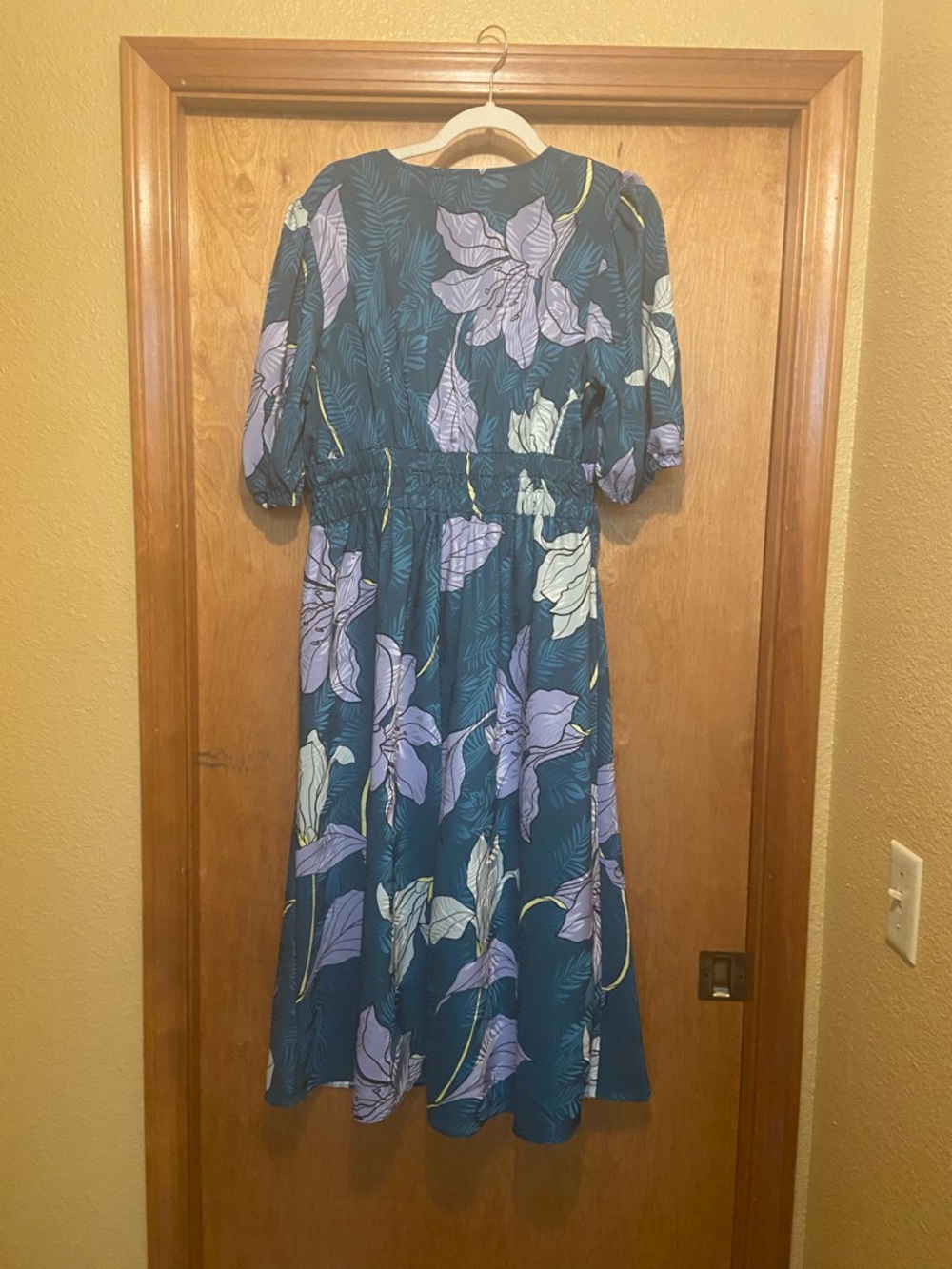 sofia by sofia vergara Teal Maxi Dress with Lavender Floral Print - Picture 3 of 4